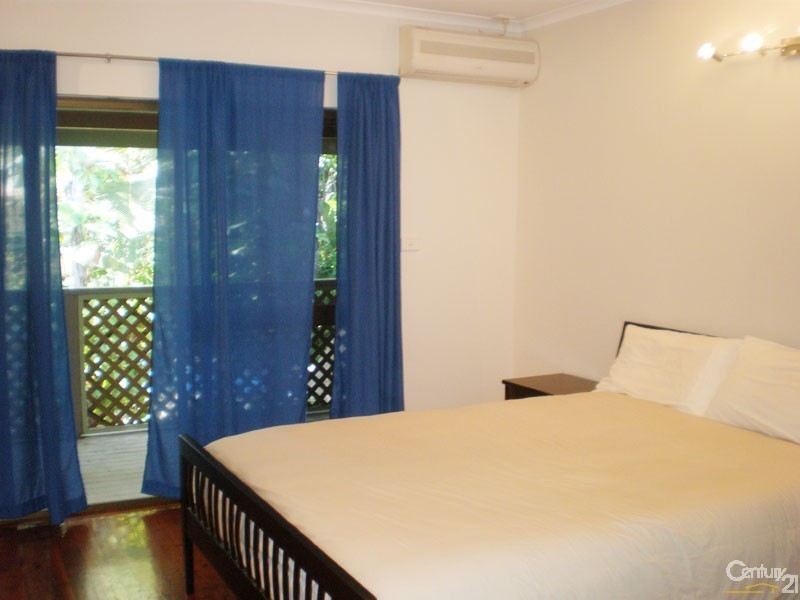 Port Douglas QLD 4877