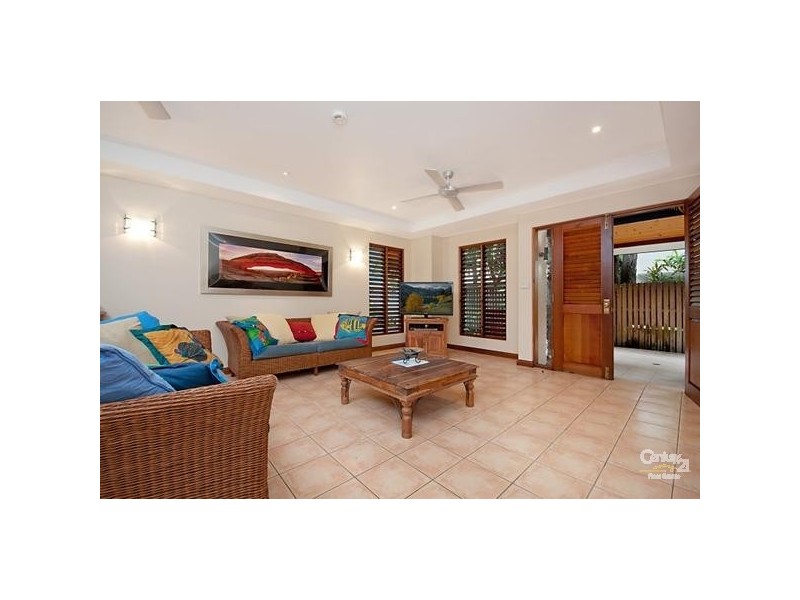 Port Douglas QLD 4877
