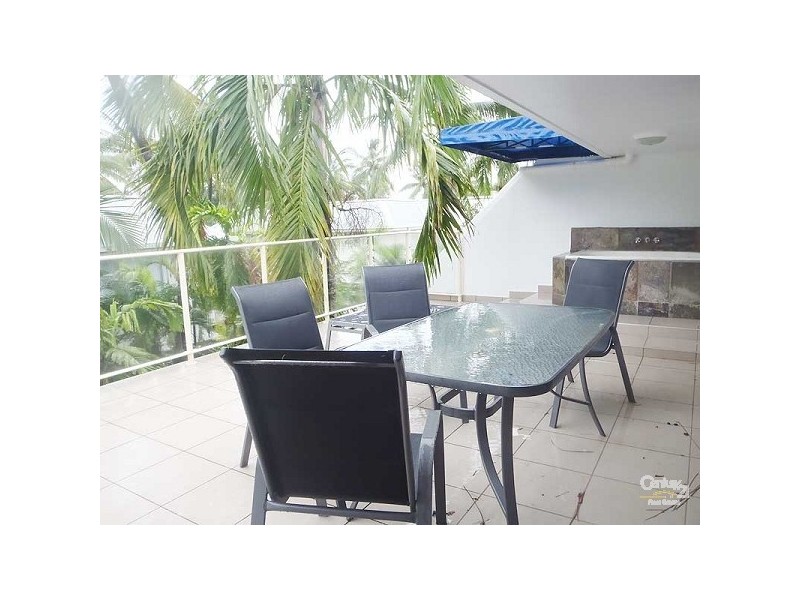 Port Douglas QLD 4877