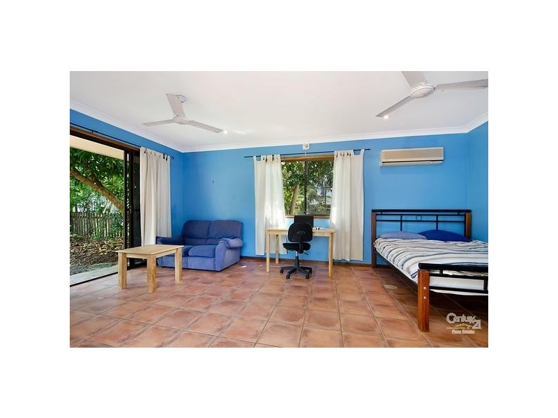 Port Douglas QLD 4877