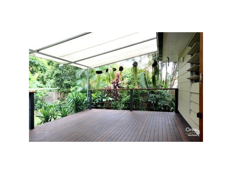 15 Wattle Street, Mossman QLD 4873