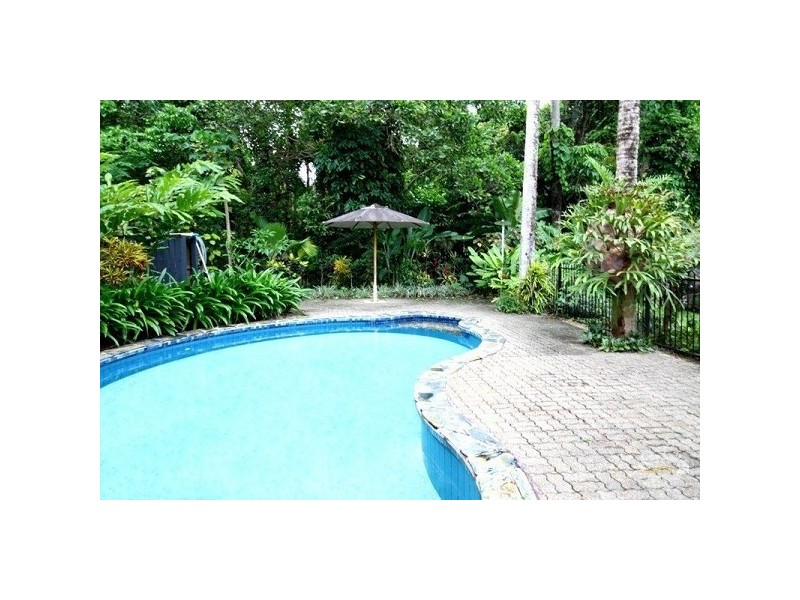 15 Wattle Street, Mossman QLD 4873