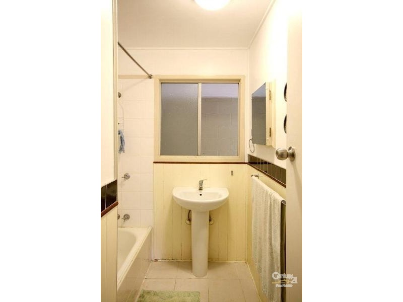 15 Wattle Street, Mossman QLD 4873