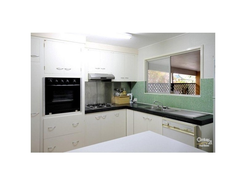 15 Wattle Street, Mossman QLD 4873