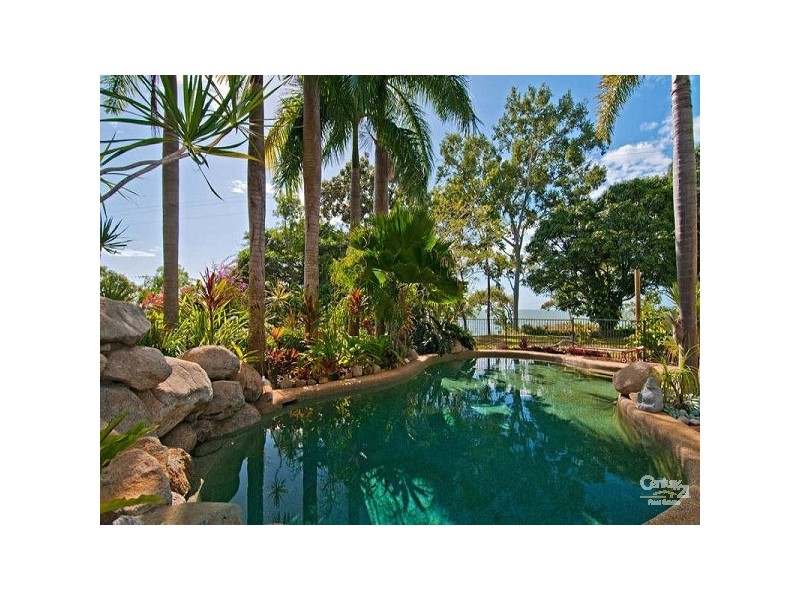 Port Douglas QLD 4877