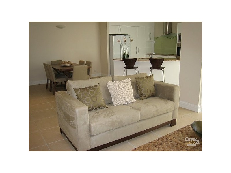 2/14 Andrews Clost, Port Douglas QLD 4877