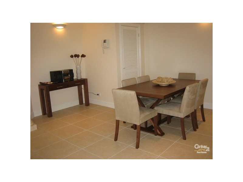 2/14 Andrews Clost, Port Douglas QLD 4877