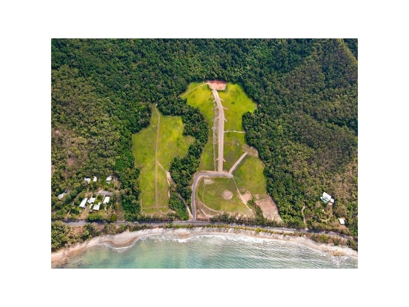 Port Douglas QLD 4877