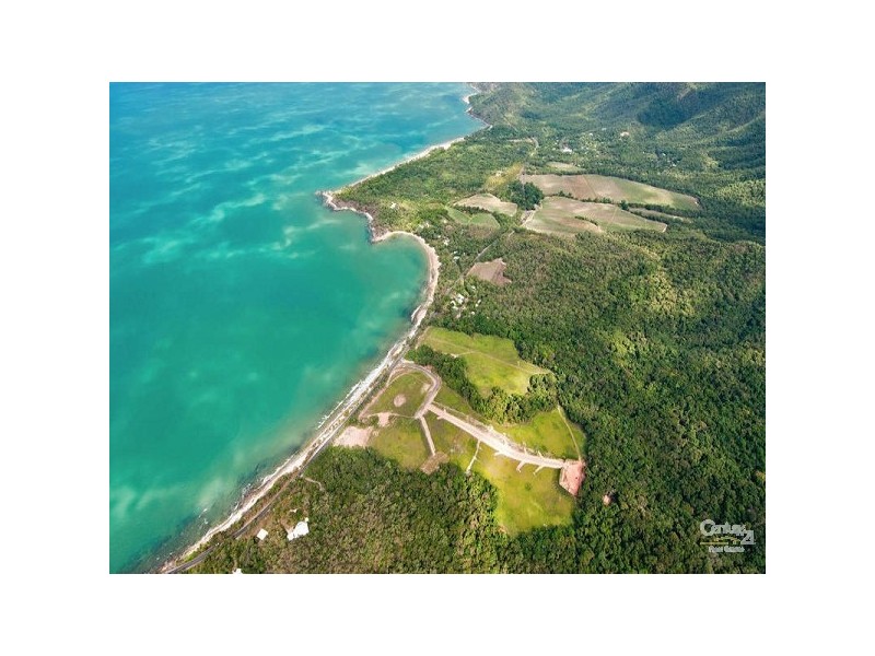 Port Douglas QLD 4877