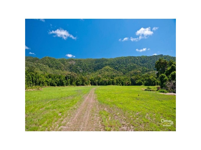 Port Douglas QLD 4877