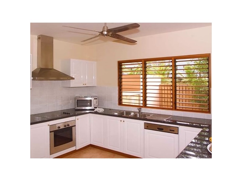 Port Douglas QLD 4877
