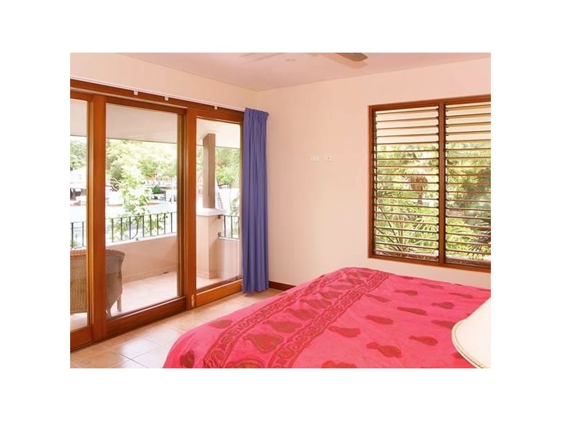 Port Douglas QLD 4877