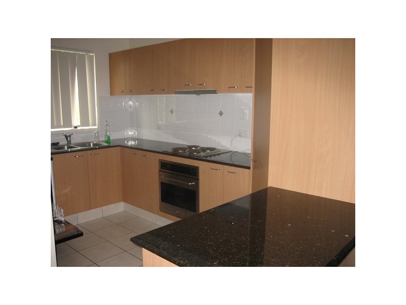 U9/18 Geraldton Drive, Robina QLD 4226