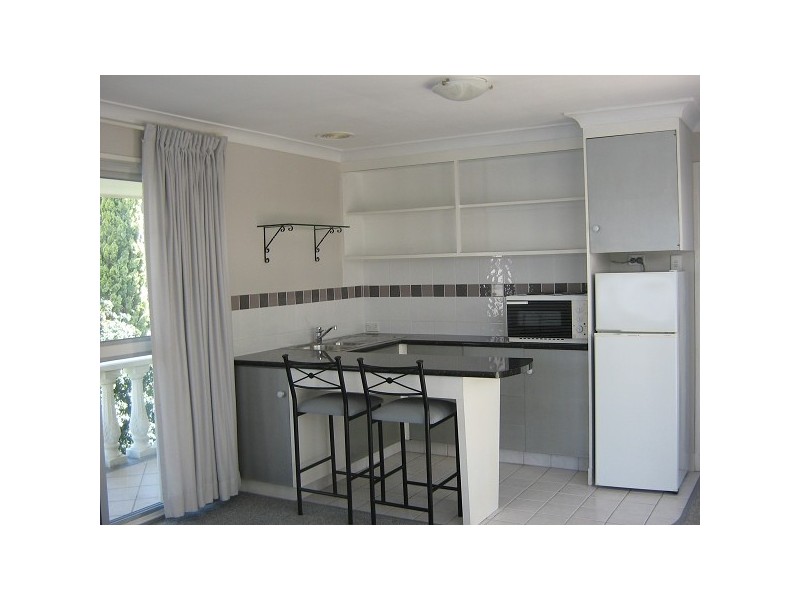 56 Howard Street, Runaway Bay QLD 4216