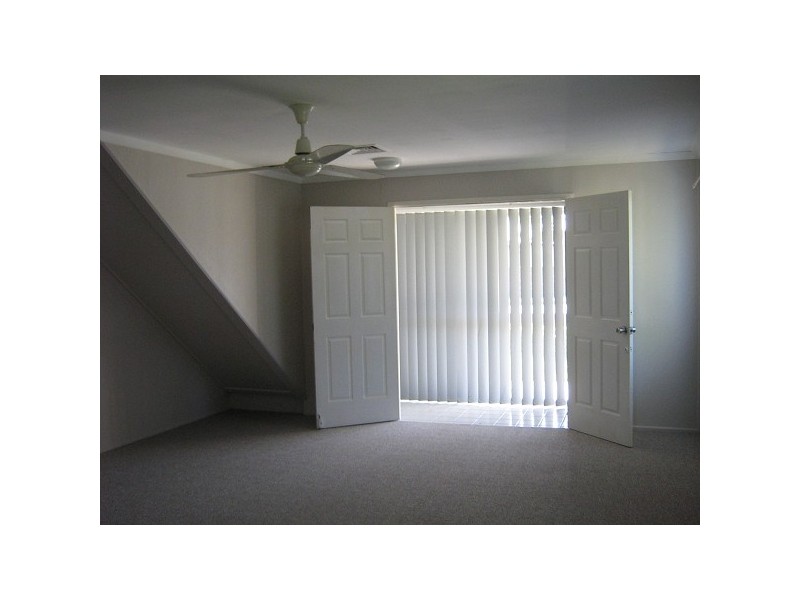 56 Howard Street, Runaway Bay QLD 4216