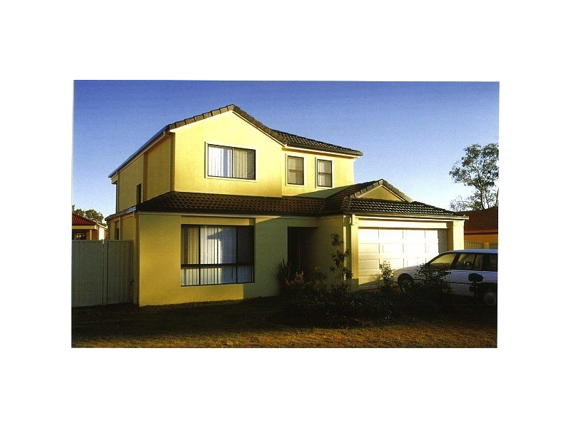 4 Saltwater Boulevard, Oxenford QLD 4210