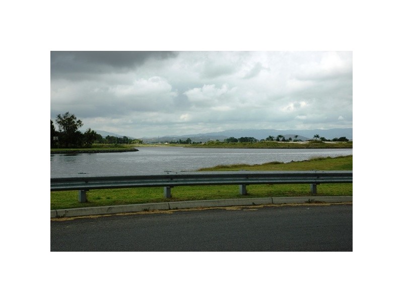 Hope Island QLD 4212