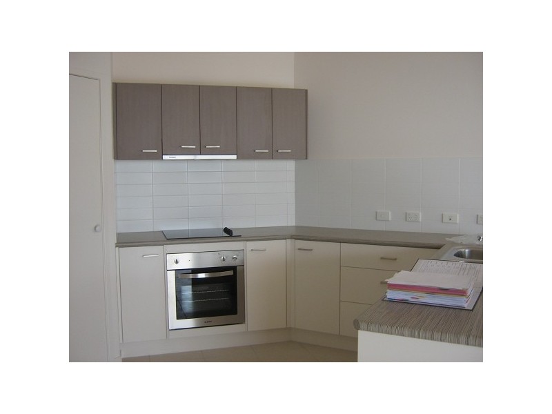 Pacific Pines QLD 4211