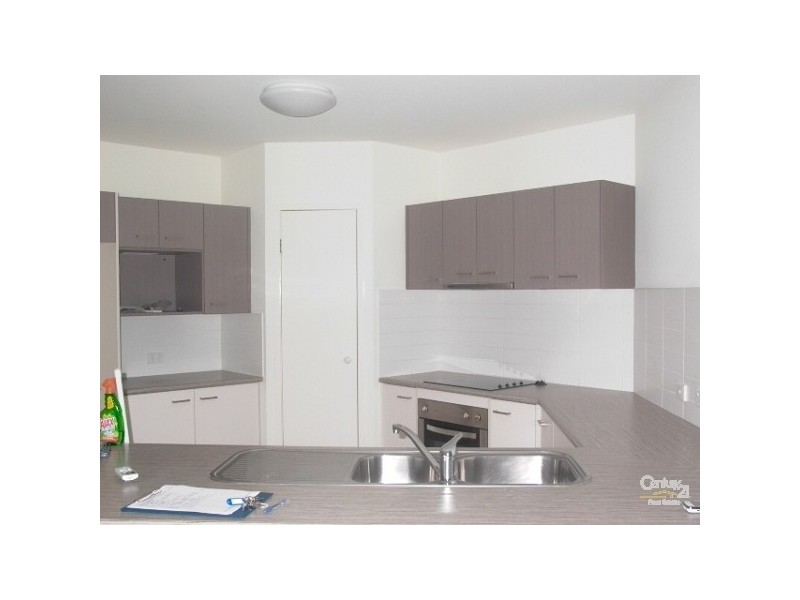 Pacific Pines QLD 4211