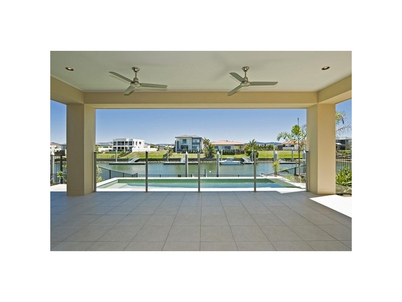 7409 Ellensbrook Drive, Hope Island QLD 4212