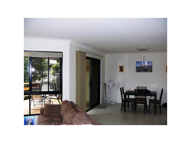 Labrador QLD 4215