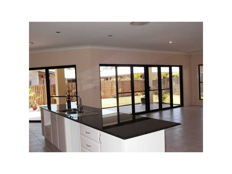 3 Freya Circ, Coomera QLD 4209