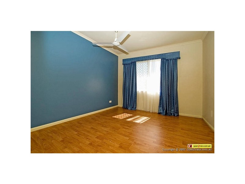 6 Blueash Crescent, Oxenford QLD 4210