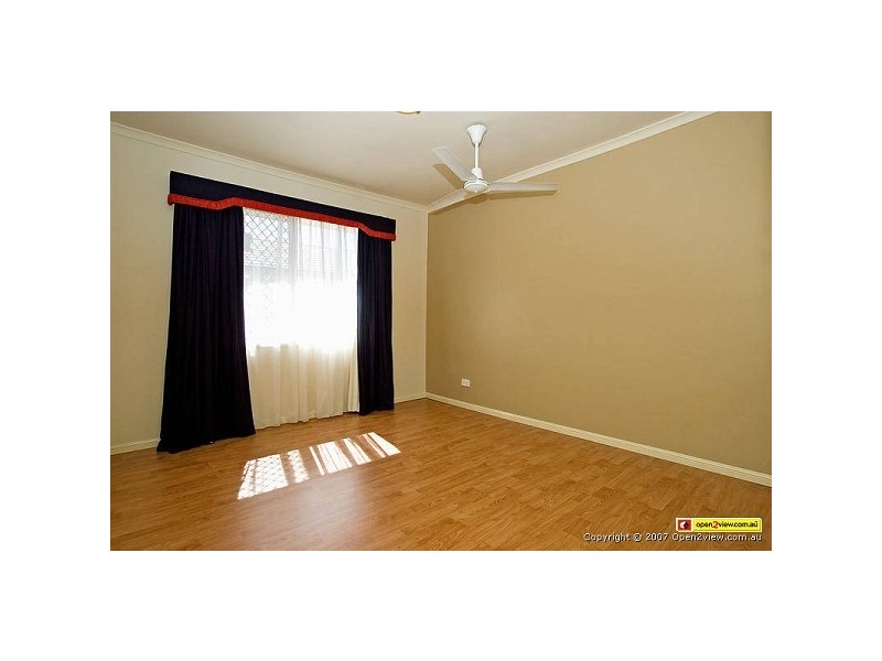 6 Blueash Crescent, Oxenford QLD 4210