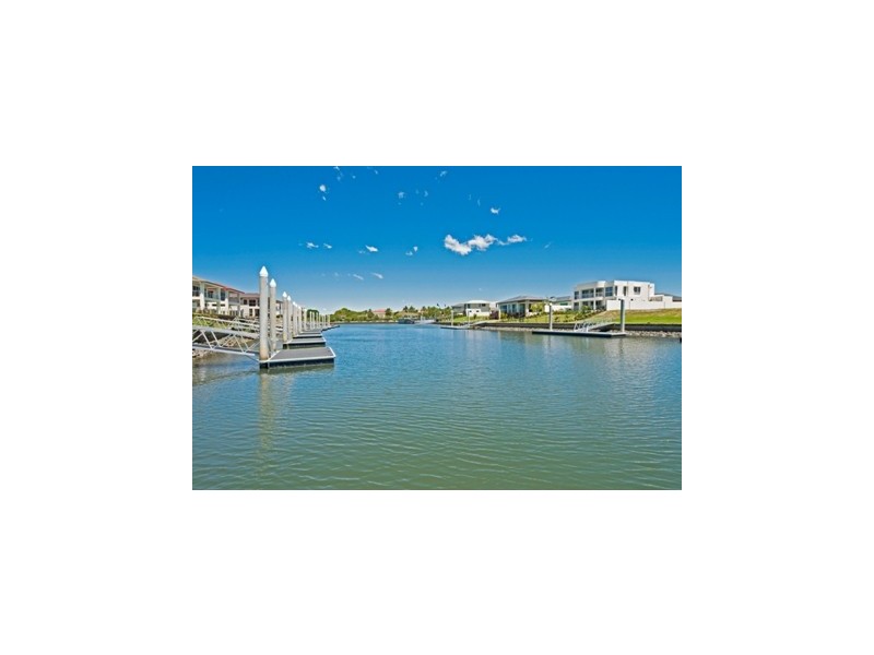 Hope Island QLD 4212