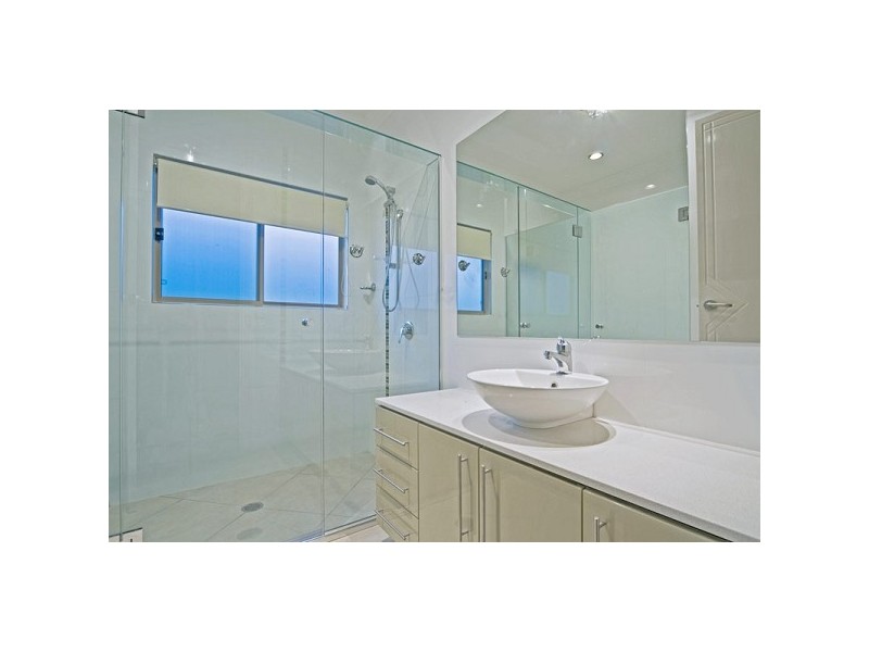 Hope Island QLD 4212