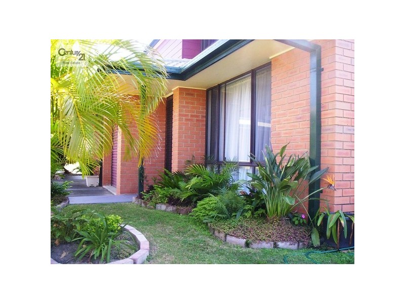 Labrador QLD 4215