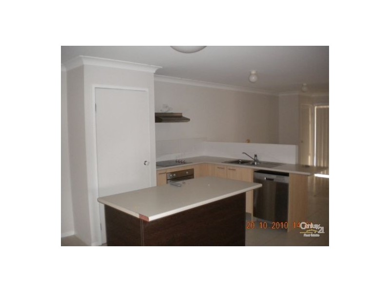 1/39 Blossom Street, Pimpama QLD 4209