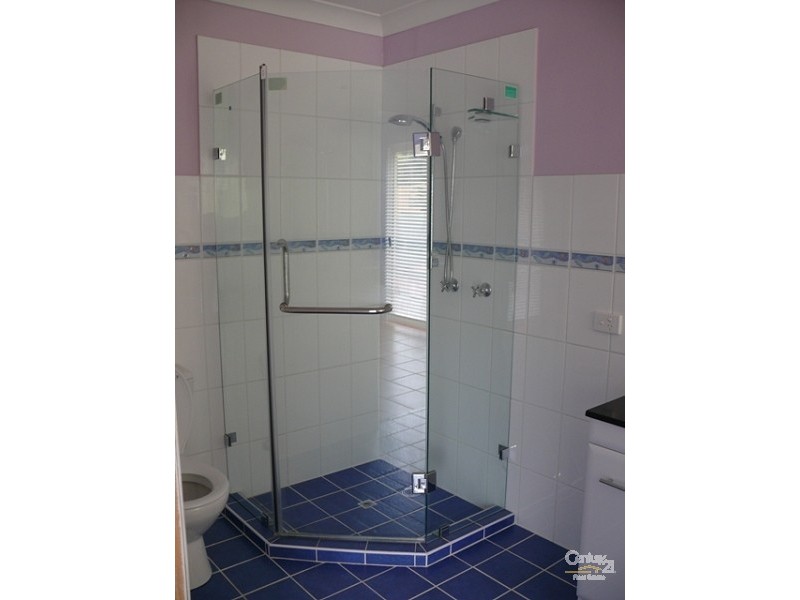 681 Ashmore Road, Molendinar QLD 4214