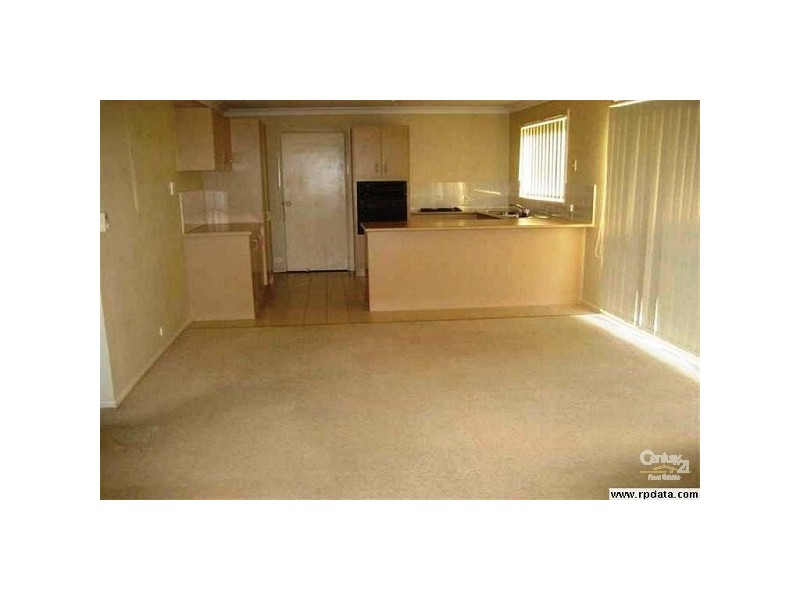 1/21 Covenrty Ct, Labrador QLD 4215