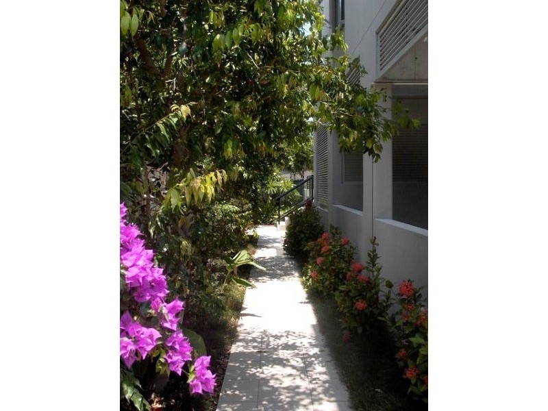 Unit 10/24 Parker Street, Labrador QLD 4215