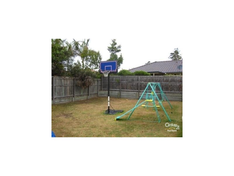 5 Rossmore Street, Nerang QLD 4211