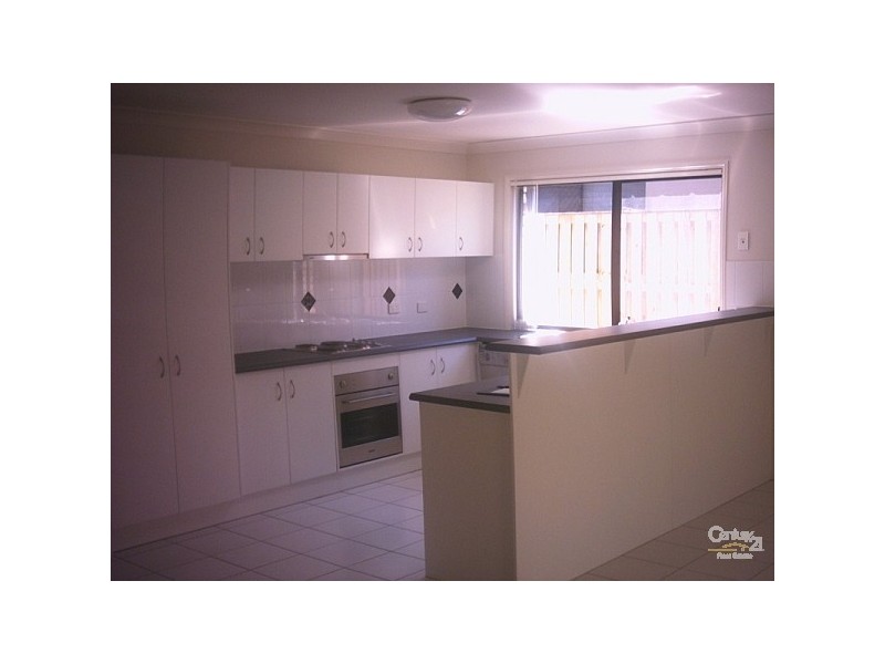 25 Carmarthen Circuit, Pacific Pines QLD 4211