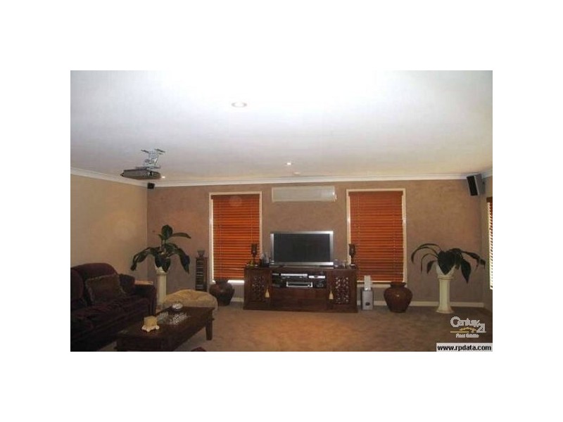 1 Glenview Road, Upper Coomera QLD 4209