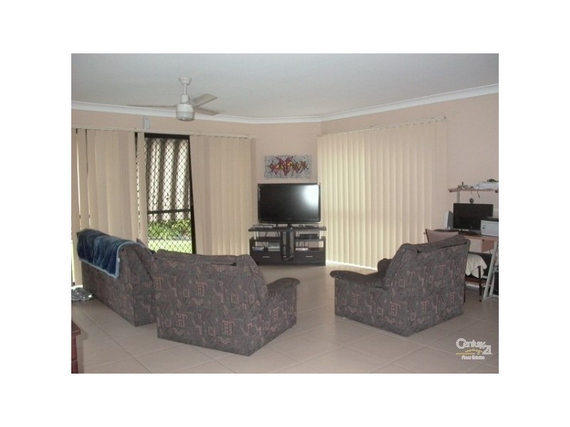 1/56 Bluetail Crescent, Upper Coomera QLD 4209
