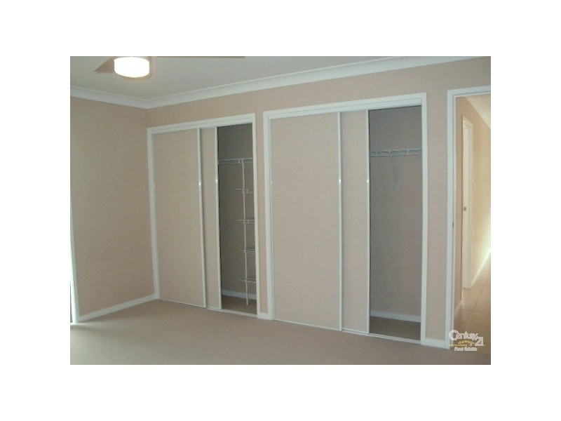 1/56 Bluetail Crescent, Upper Coomera QLD 4209
