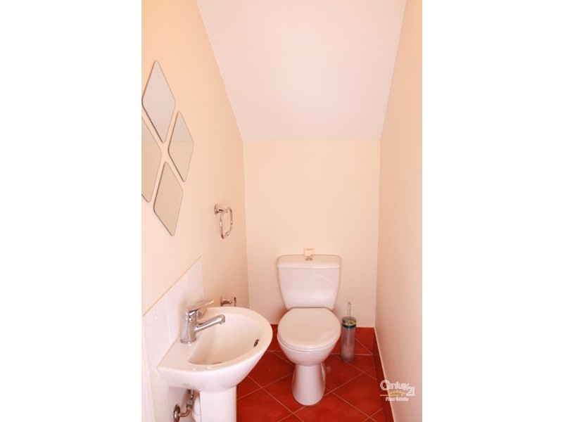 10 Ling Place, Karabar NSW 2620