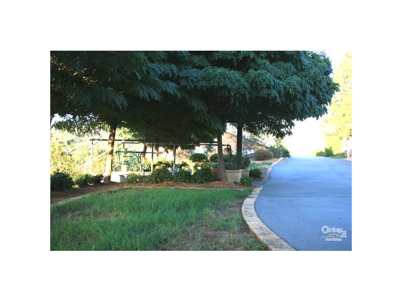 10 Ling Place, Karabar NSW 2620