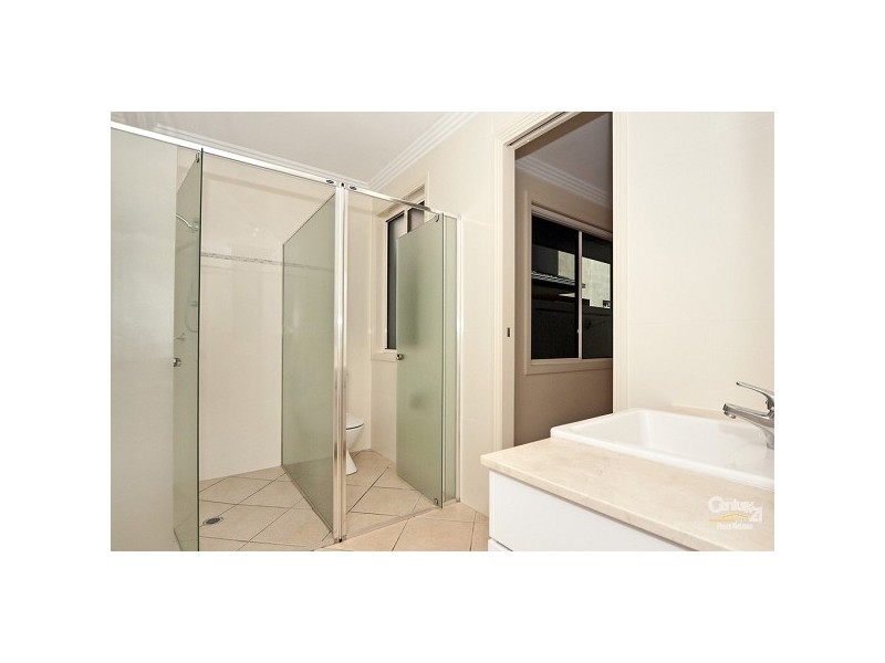 7404 Ellensbrook Dr, Hope Island QLD 4212