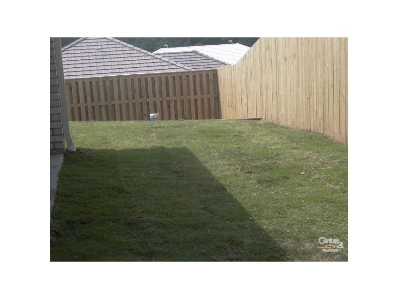 Pacific Pines QLD 4211