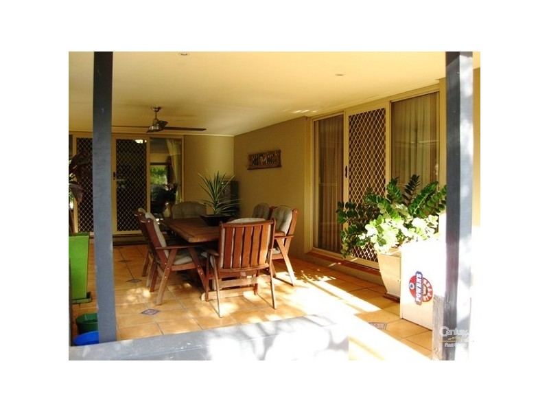 24 Oak Hill Cres, Parkwood QLD 4214