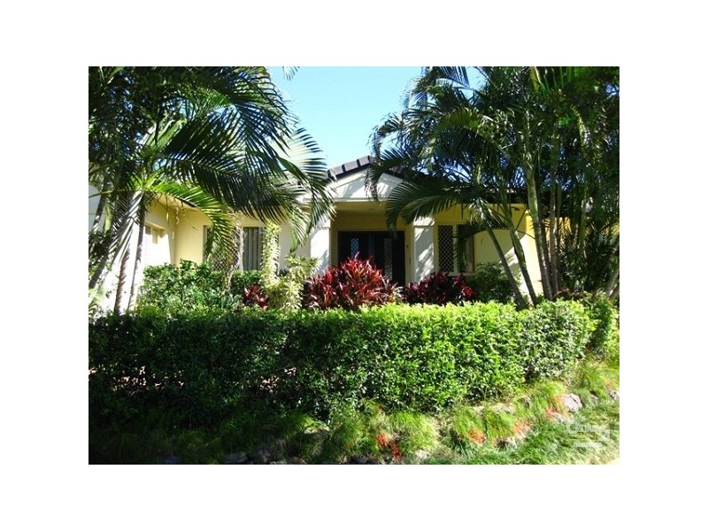 23 Fitzalan Cct, Arundel QLD 4214