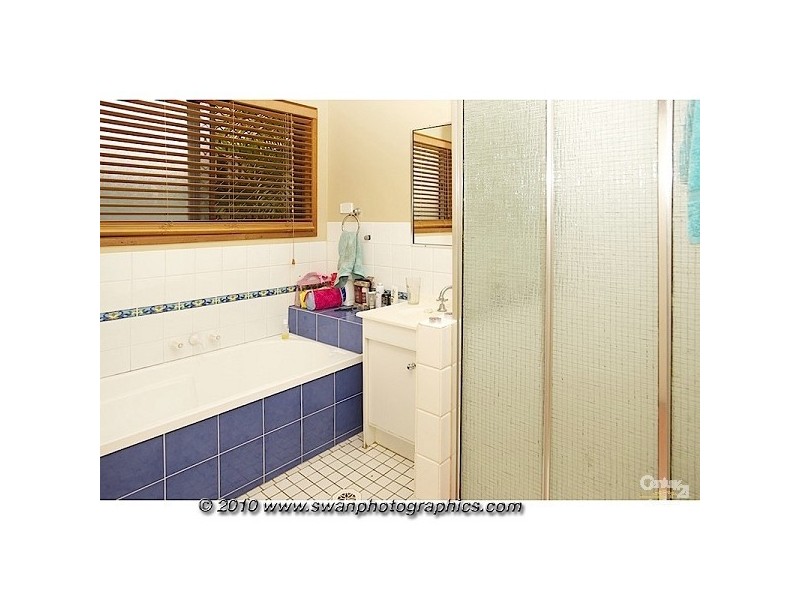 1-212 Olsen Ave, Arundel QLD 4214