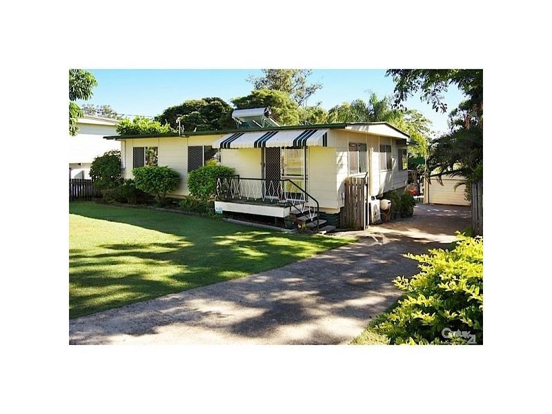 165 Whiting Stree, Labrador QLD 4215