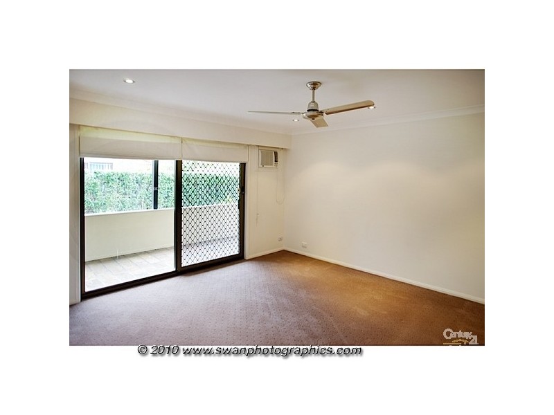 116 Columbus Drive, Hollywell QLD 4216