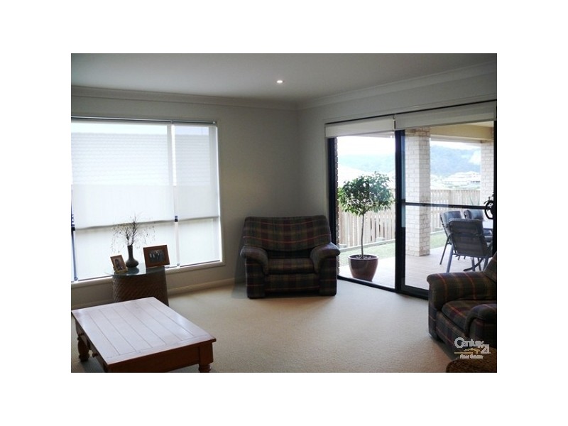 Pacific Pines QLD 4211